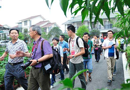 （热点）兴化供电特色服务送客户  泰州·民生  泰州新闻网  泰州报业传媒集团